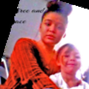 Meet your Posher, Desiree